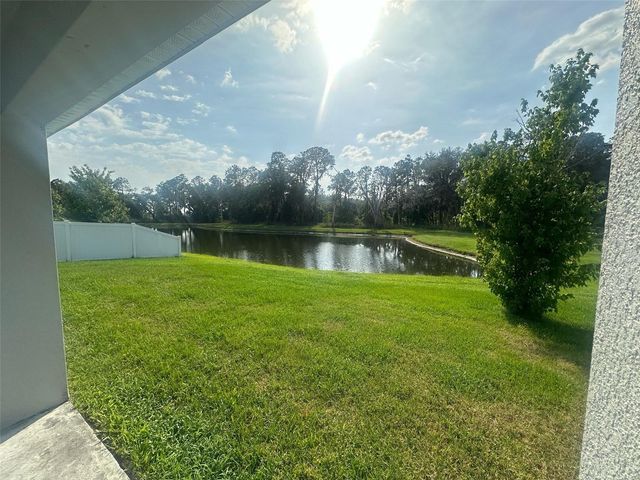6911 GIDEON CIR, Zephyrhills, FL 33541