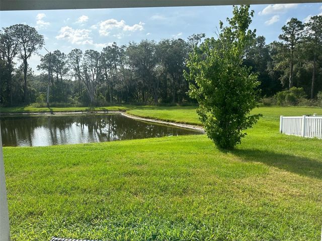 6911 GIDEON CIR, Zephyrhills, FL 33541