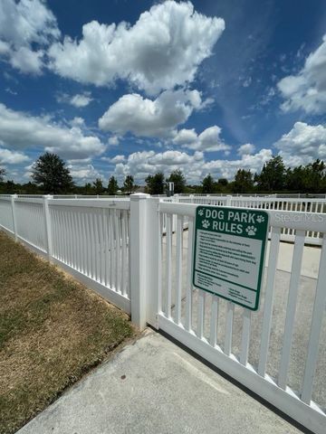 6911 GIDEON CIR, Zephyrhills, FL 33541