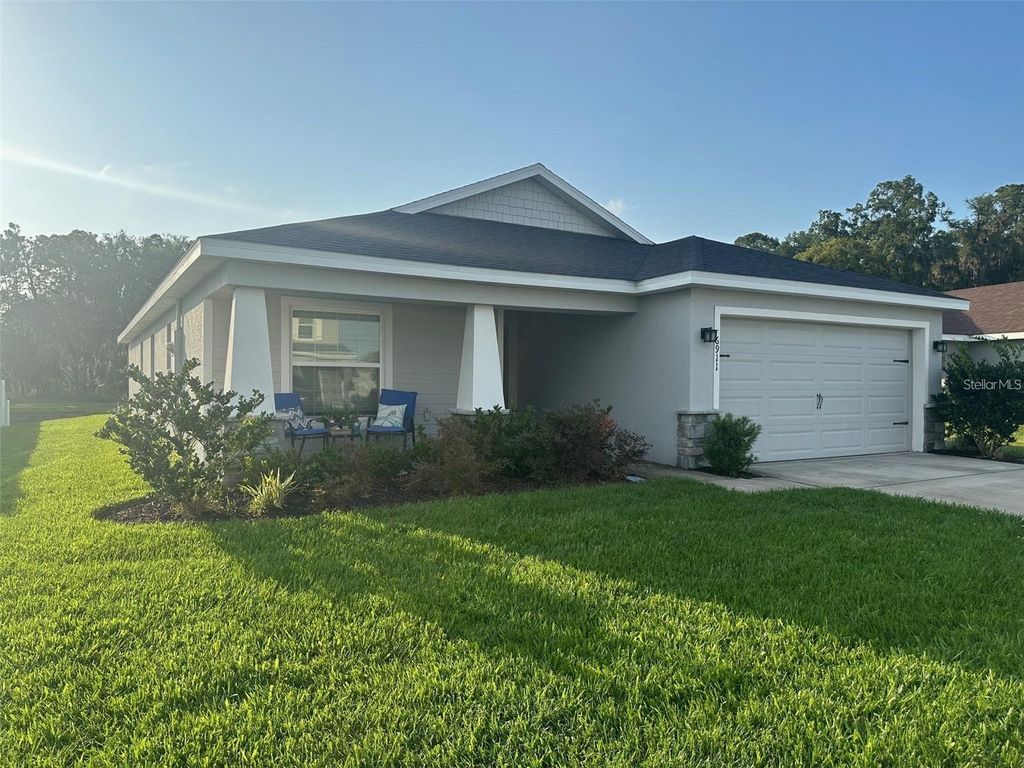 6911 GIDEON CIR, Zephyrhills, FL 33541