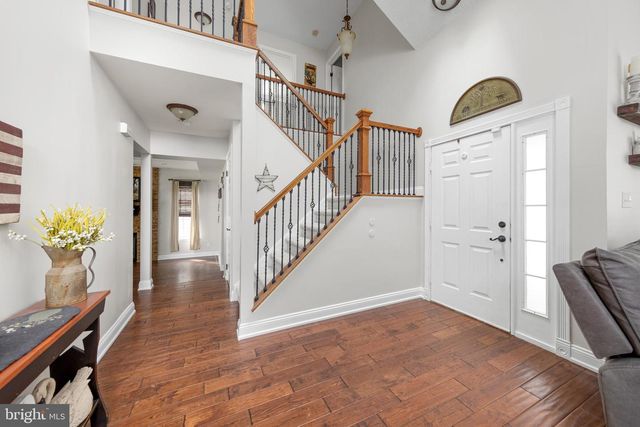 4 HARTZEL COURT, Mount Laurel, NJ 08054