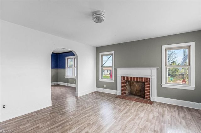 2524 Cherry Street N, Winston-salem, NC 27105