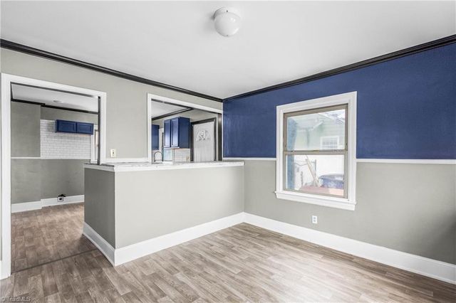 2524 Cherry Street N, Winston-salem, NC 27105