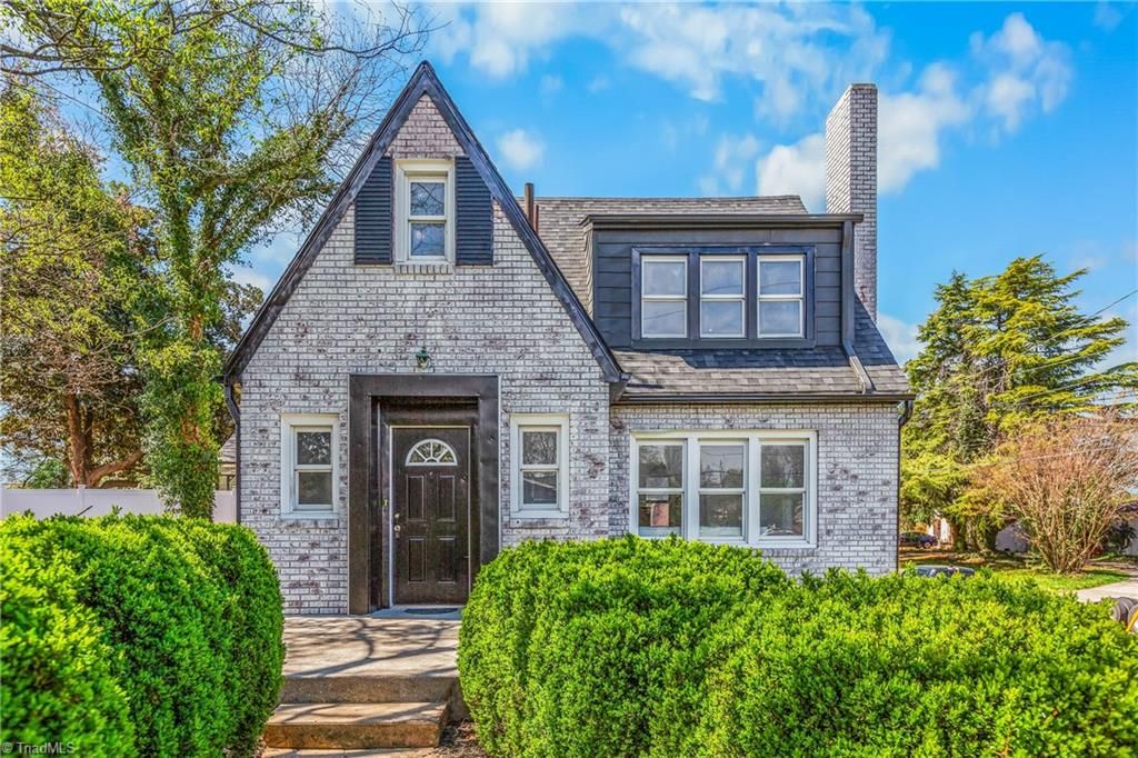 2524 Cherry Street N, Winston-salem, NC 27105