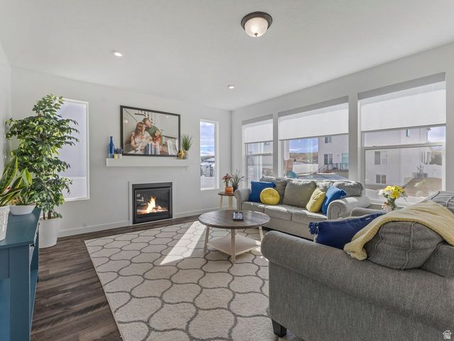 6336 S ECHOMOUNT RD, West Valley City, UT 84081