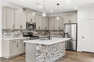 633 Infinity Ridge Street, Las Vegas, NV 89138
