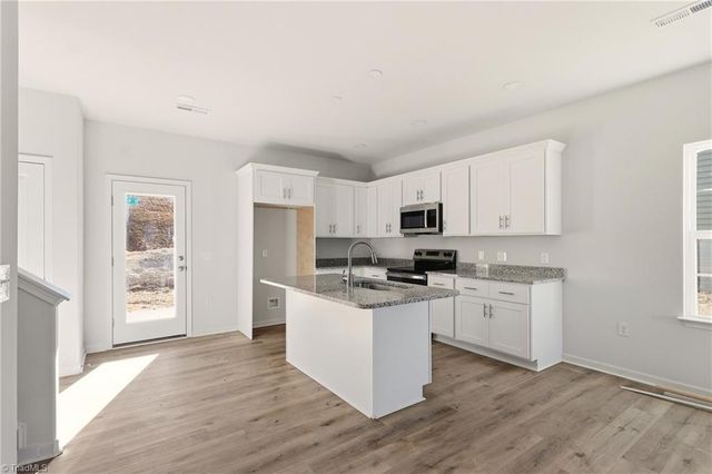 2642 Belews Creek Road, Winston-salem, NC 27101