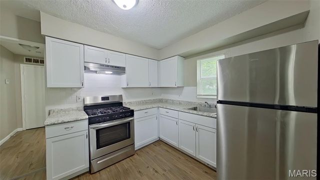 424 Shirley Avenue, St Louis, MO 63135