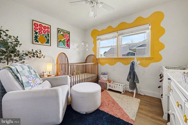 19 GALE RD, Camp Hill, PA 17011