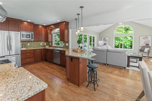 139 Smith Ridge Road, South Salem, NY 10590