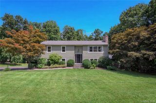 139 Smith Ridge Road, South Salem, NY 10590