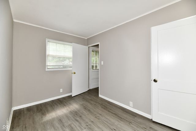 2015 Medford Avenue, Indianapolis, IN 46222