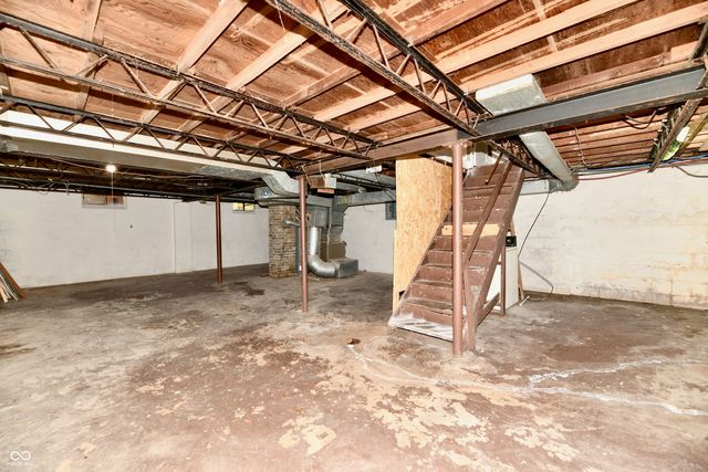 2015 Medford Avenue, Indianapolis, IN 46222