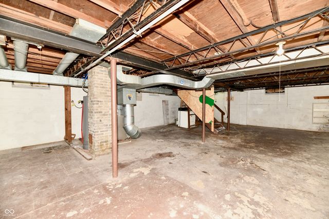 2015 Medford Avenue, Indianapolis, IN 46222
