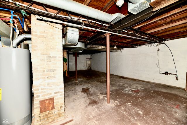 2015 Medford Avenue, Indianapolis, IN 46222