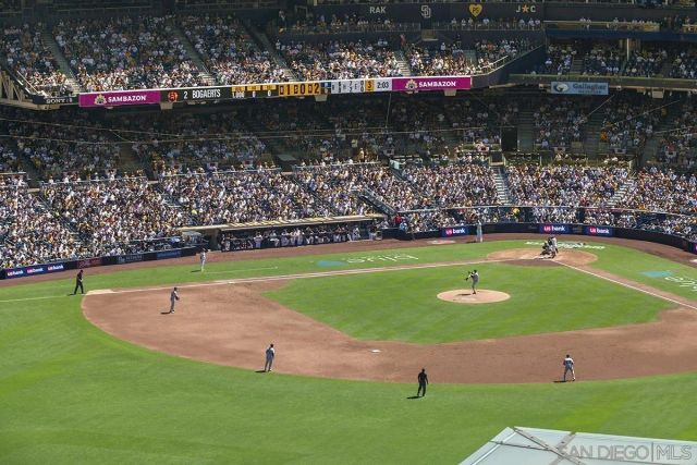 325 7th Avenue 1002, San Diego, CA 92101