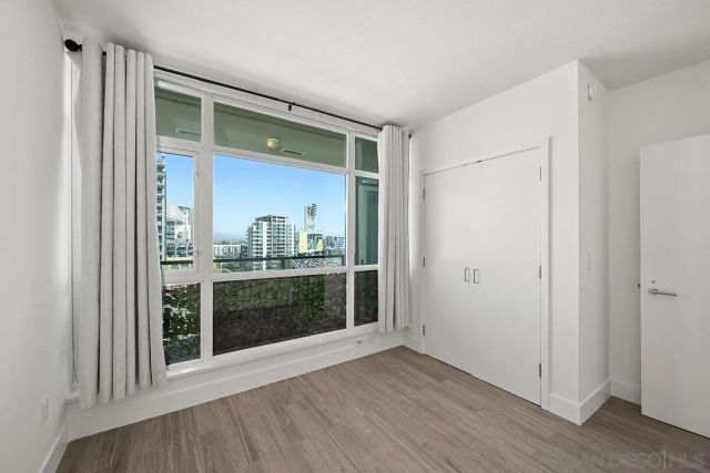 325 7th Avenue 1002, San Diego, CA 92101