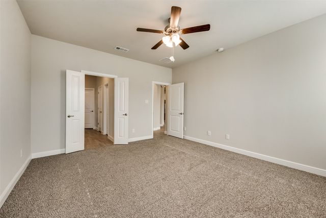 14425 Bootes Drive, Fort Worth, TX 76052