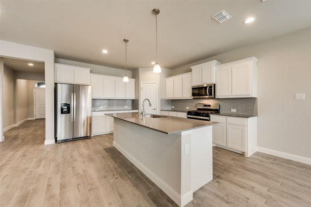14425 Bootes Drive, Fort Worth, TX 76052