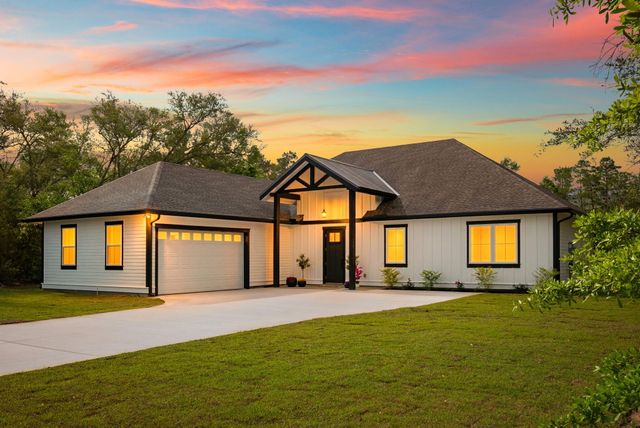 114 Lake Merial Trail, Panama City, FL 32409