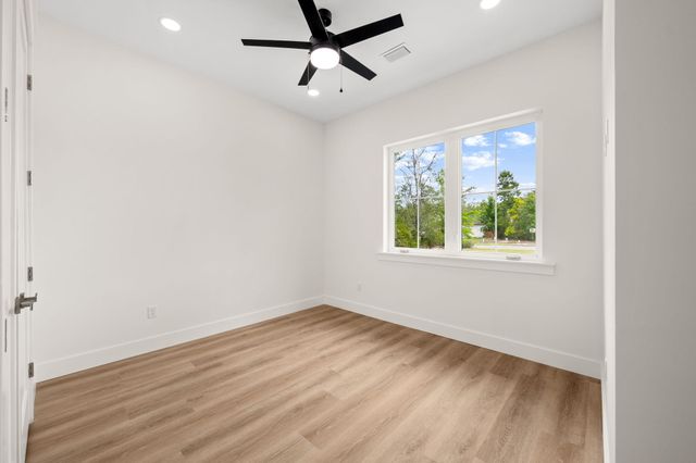 114 Lake Merial Trail, Panama City, FL 32409