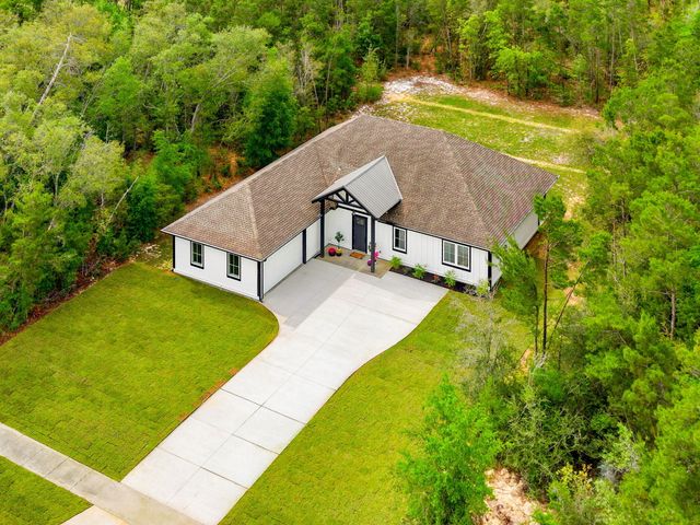 114 Lake Merial Trail, Panama City, FL 32409