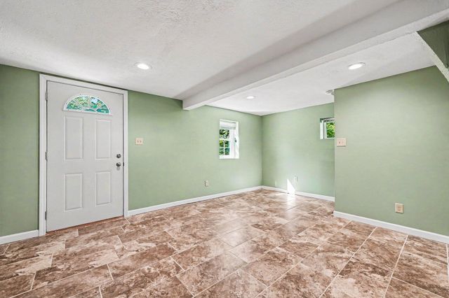 414 S Barrett Street, Niles, MI 49120