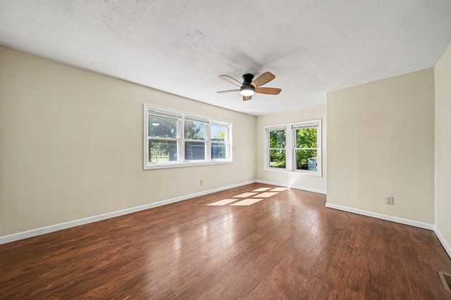 414 S Barrett Street, Niles, MI 49120