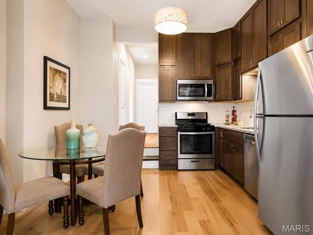 2329 Hickory Street, St Louis, MO 63104