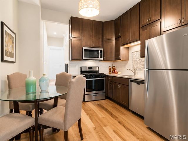 2329 Hickory Street, St Louis, MO 63104