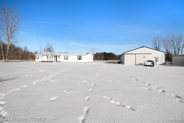 4038 Catlin Road, Columbiaville, MI 48421