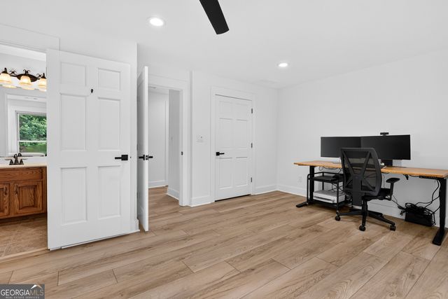 408 Grant Road, Brooks, GA 30205