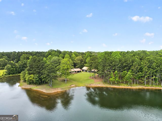 408 Grant Road, Brooks, GA 30205