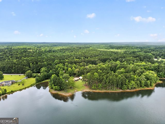408 Grant Road, Brooks, GA 30205