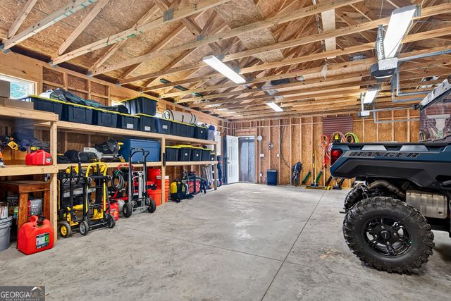 408 Grant Road, Brooks, GA 30205