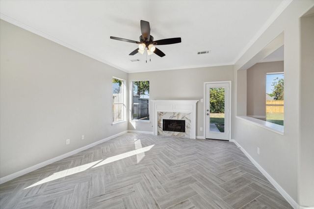 4911 Tallow Cove Drive, Baytown, TX 77521