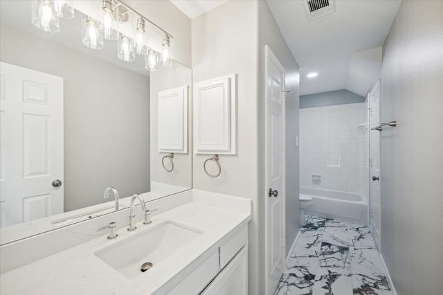 4911 Tallow Cove Drive, Baytown, TX 77521