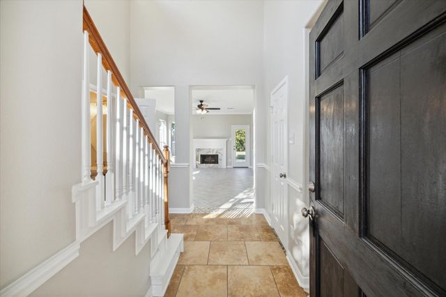 4911 Tallow Cove Drive, Baytown, TX 77521