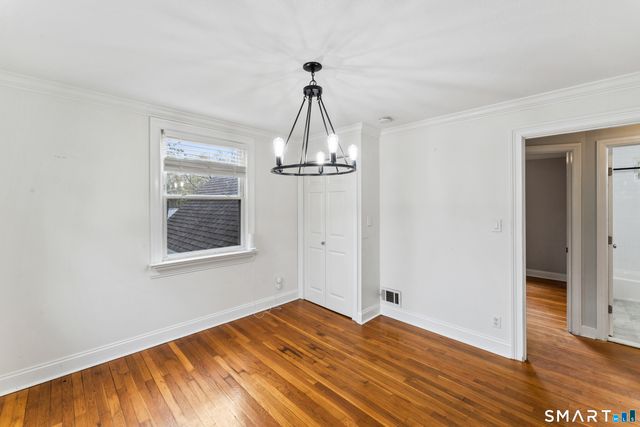 6 Prospect Drive, Newtown, CT 06470