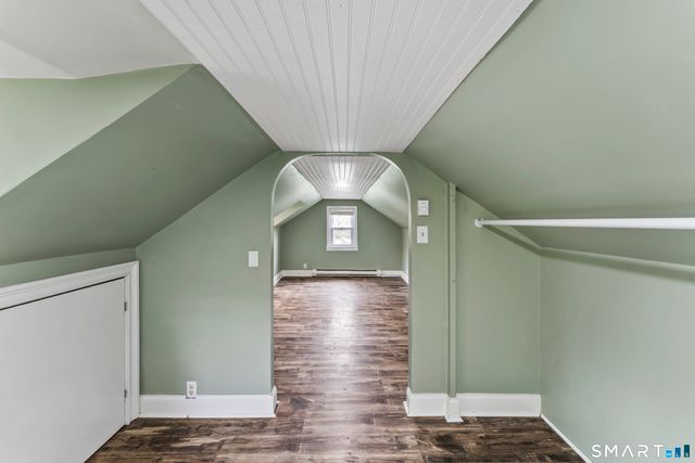 6 Prospect Drive, Newtown, CT 06470