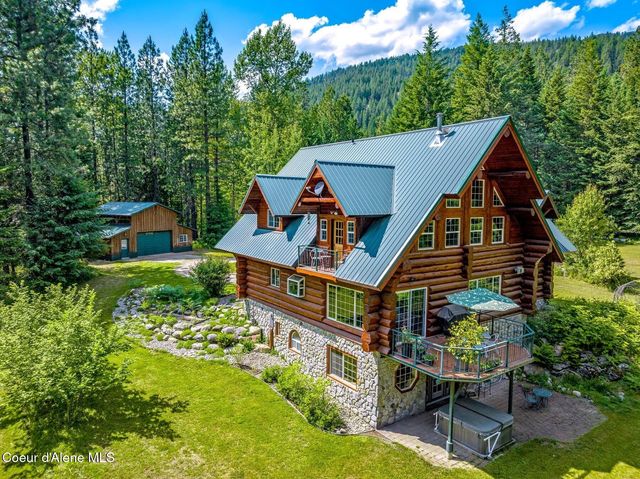 1198 Mountain View Dr, Sandpoint, ID 83864