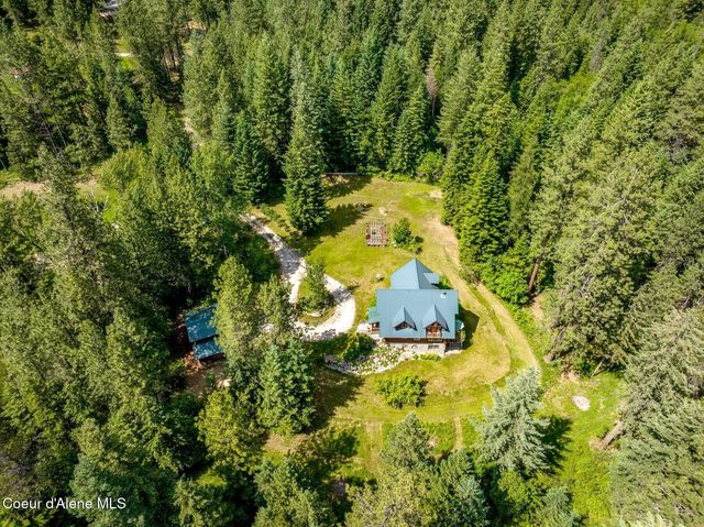 1198 Mountain View Dr, Sandpoint, ID 83864