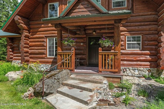 1198 Mountain View Dr, Sandpoint, ID 83864