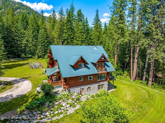 1198 Mountain View Dr, Sandpoint, ID 83864