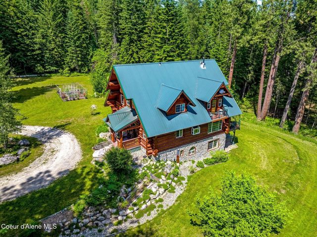 1198 Mountain View Dr, Sandpoint, ID 83864