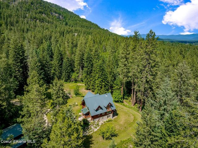 1198 Mountain View Dr, Sandpoint, ID 83864
