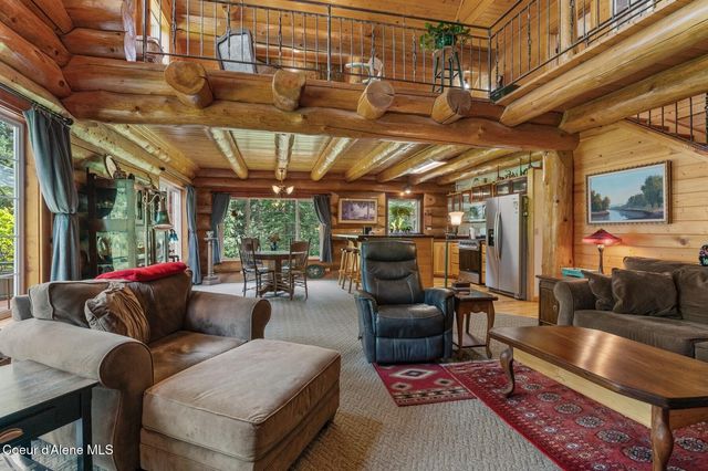 1198 Mountain View Dr, Sandpoint, ID 83864