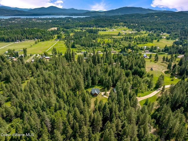 1198 Mountain View Dr, Sandpoint, ID 83864