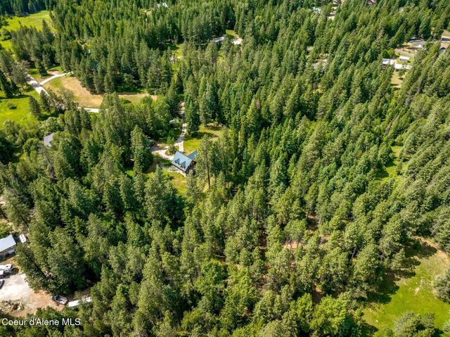 1198 Mountain View Dr, Sandpoint, ID 83864
