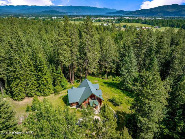 1198 Mountain View Dr, Sandpoint, ID 83864